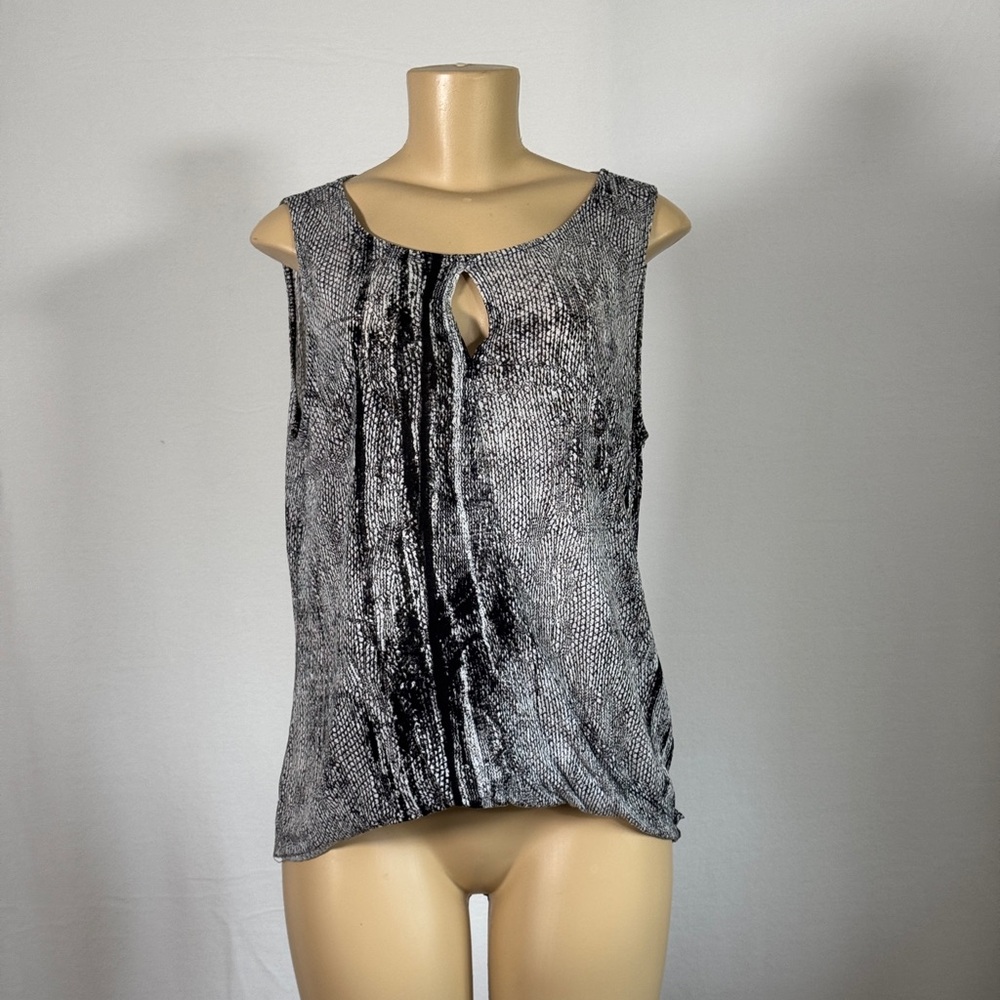 H&M Black and White Graphic Sleeveless Tank Top